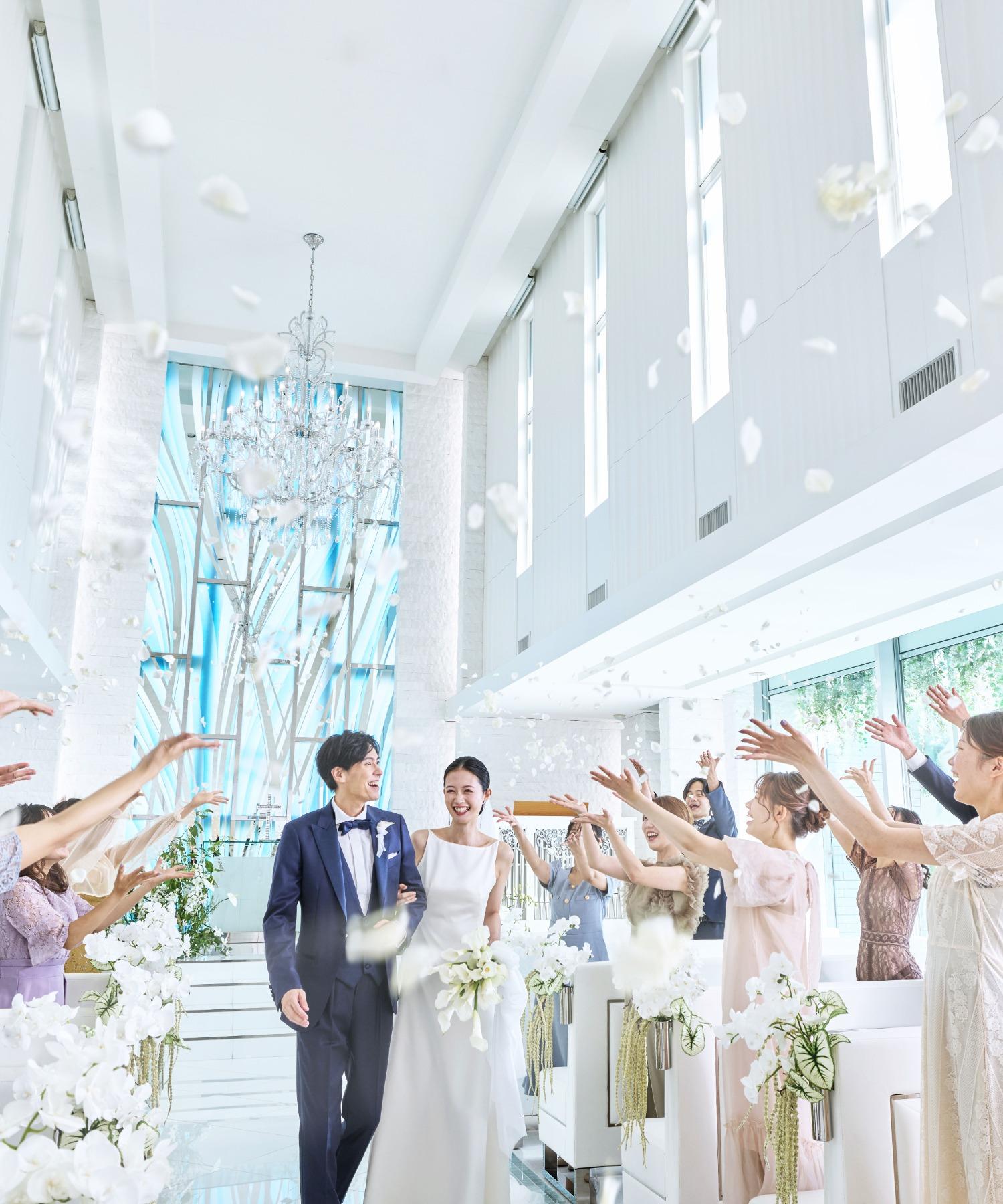 ビニール風船　ピンク！プラスチック　エアレーション式窒素　結婚式会場 結婚式でこんな入場をしたい。島根のバルーンショップBLUESKY | 縁結び