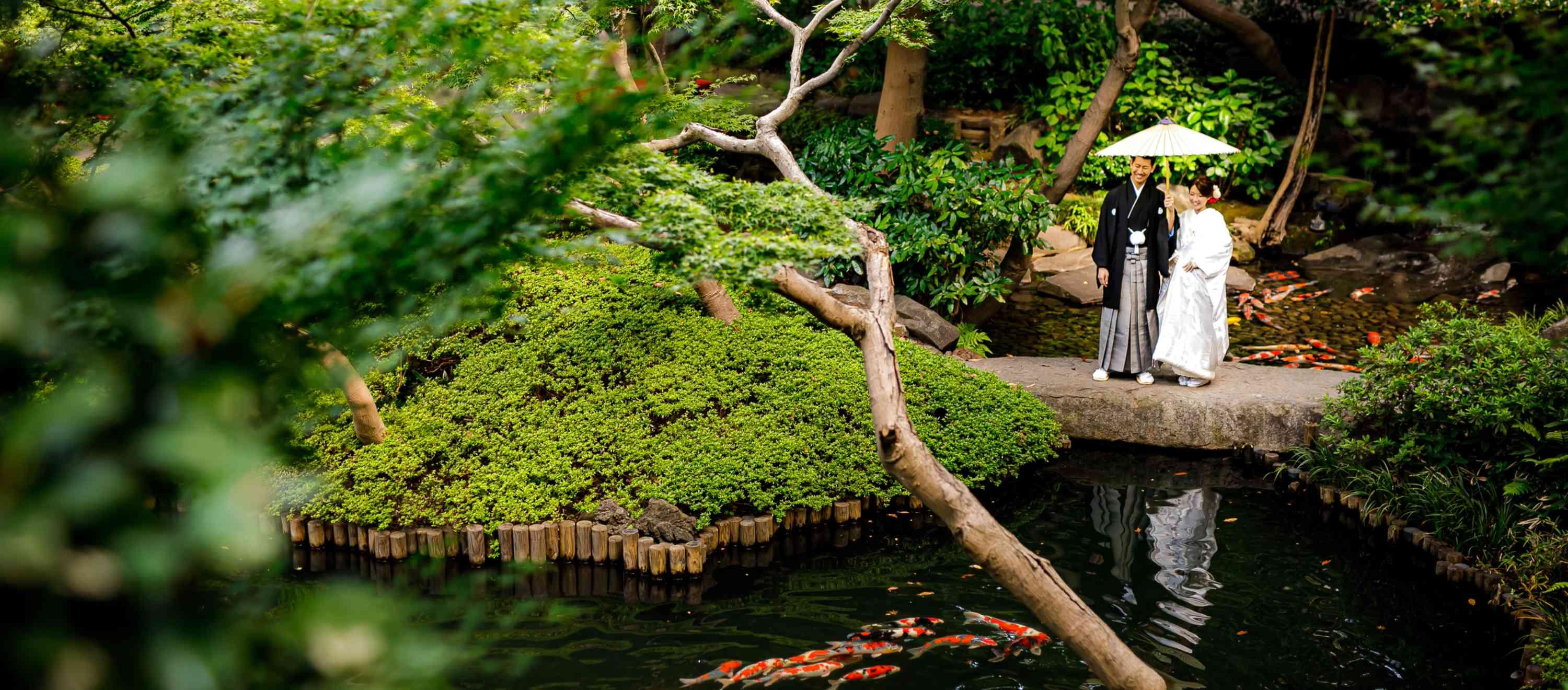 八芳園