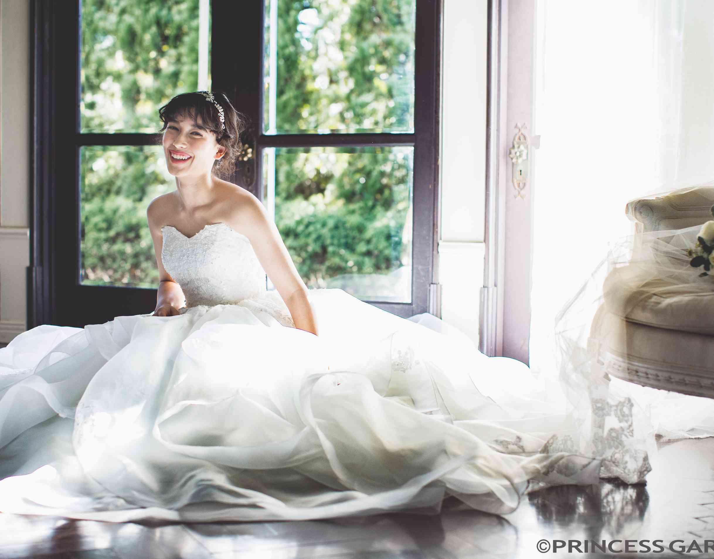 セント ラファエロチャペル横浜 The Tears Laughters のドレス 衣装の写真 フォトギャラリー 結婚式場探しはハナユメ