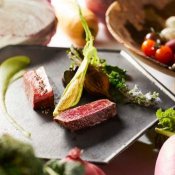 【月曜限定☆花嫁体験】チャペル入場×トレンド演出×贅沢試食付