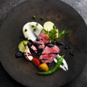 【平日限定】牛フィレ無料試食×純白チャペル見学×ドレス試着フェア