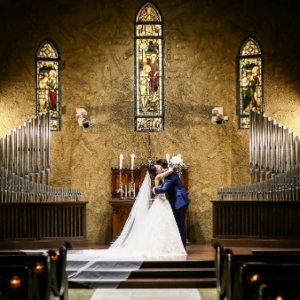 セレス高田馬場 サンタ アンジェリ大聖堂で結婚式 結婚式場探しはハナユメ