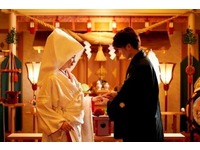 5月までに本格神殿で挙式を叶える
