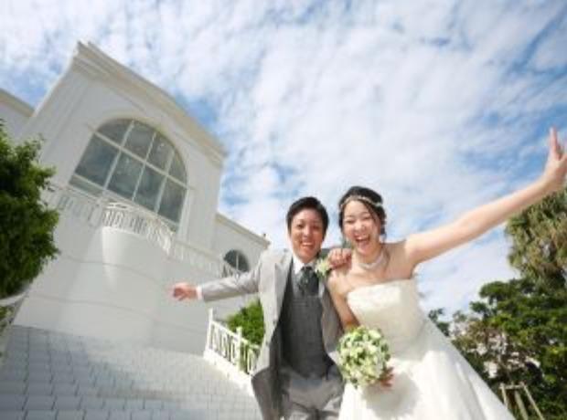 アットホーム×リゾート Weddingの挙式実例画像