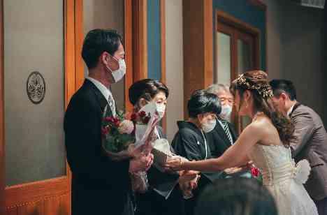 神前式×家族も友人も楽しめる２部制パーティーの演出画像