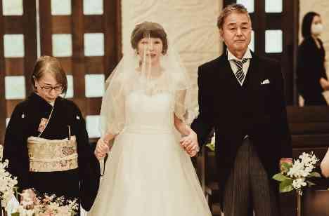 感動がいっぱいの「少人数ウエディング」の挙式画像