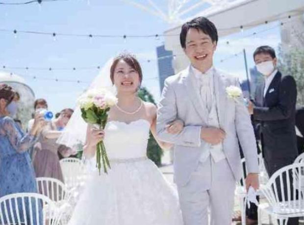 3人4脚で創るアラビアンウェディングの挙式実例画像