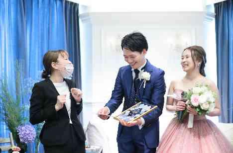 3人4脚で創るアラビアンウェディングの演出画像