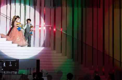 まるで夢の国*テーマパークWedding*の披露宴画像