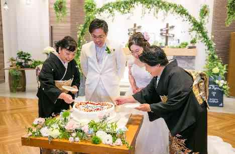 家族婚でも叶う！充実した素敵な結婚式！の披露宴画像