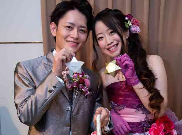 大切な人や好きなものに包まれる結婚式の挙式実例画像