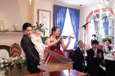 家族の再スタート 日頃の感謝を伝える日の演出画像