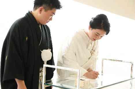 夢を紡ぎ、縁を繋げ、未来を築くための結婚式の挙式画像