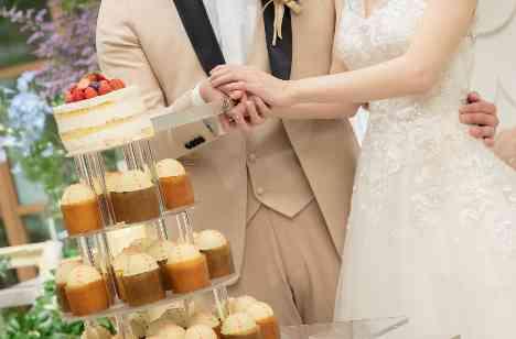 お二人の大好きを詰め込んだオリジナルWeddingの披露宴画像
