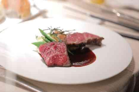五感で楽しむ美食×おふたりらしい楽しい結婚式の演出画像
