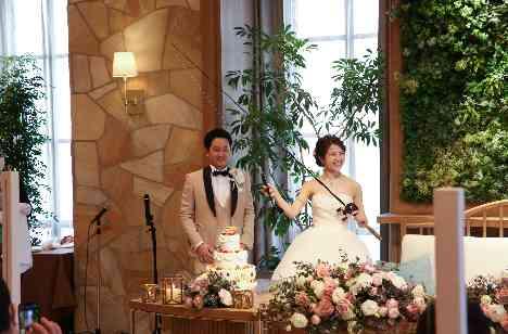 大切な方々と全力で楽しむこだわりの詰まった結婚式の披露宴画像