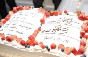 シンプルで肩肘張らない結婚式の演出画像