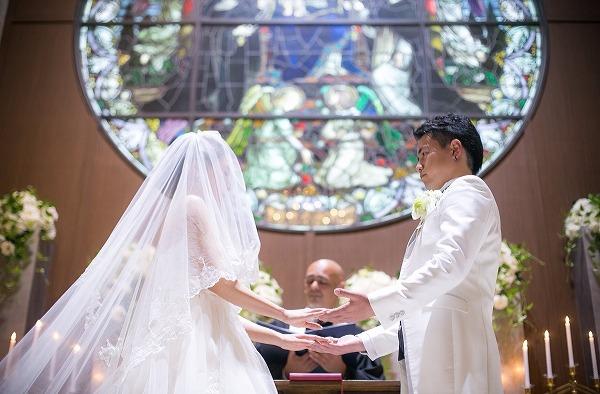 最高に楽しい結婚式の挙式画像
