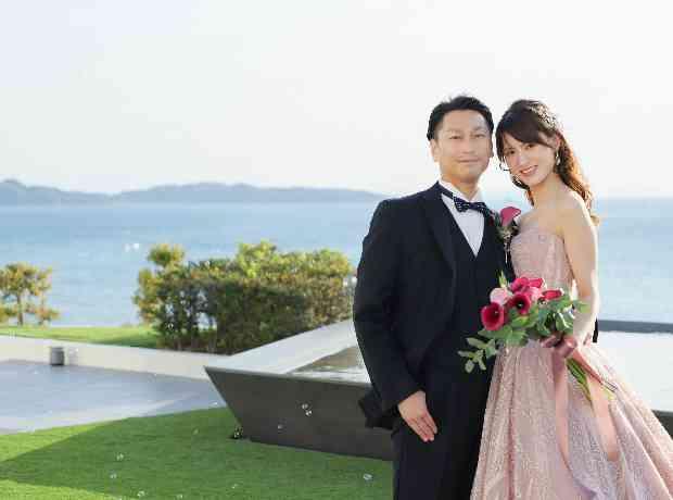 大切な家族とのアットホームWeddingの挙式実例画像