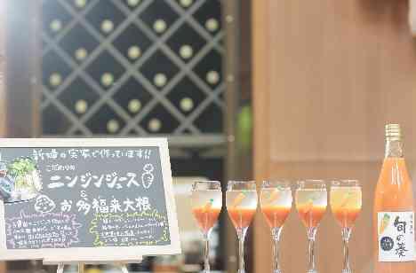 親御様からの贈り物とともに創る結婚式の披露宴画像