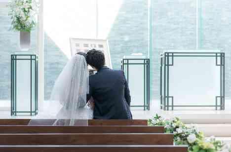 ゲスト参加型!みんなが主役Weddingの挙式画像
