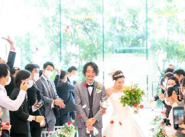感謝と愛情のこもった手作りとサプライズ満載の1日♡の挙式実例画像