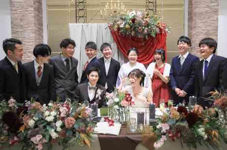 大切な人たちと過ごすかけがえのない時間の披露宴画像