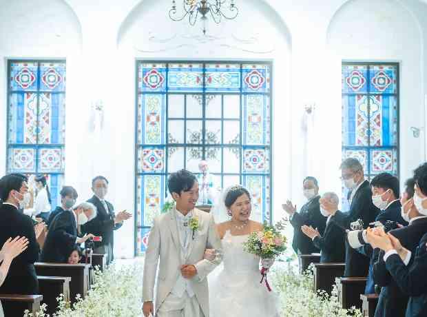 好きが盛りだくさん！自分たちらしい結婚式の挙式実例画像