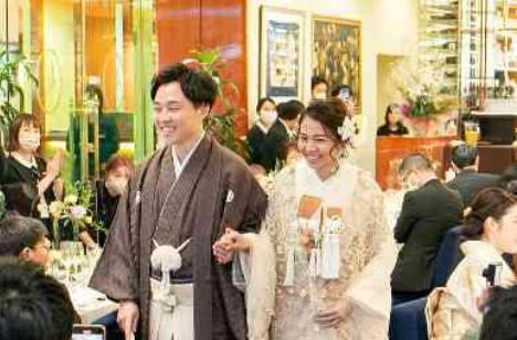 思い出の場所で思い出に残る結婚式を。の披露宴画像