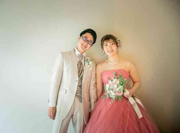 お二人らしいカジュアルでアットホームな結婚式の挙式実例画像