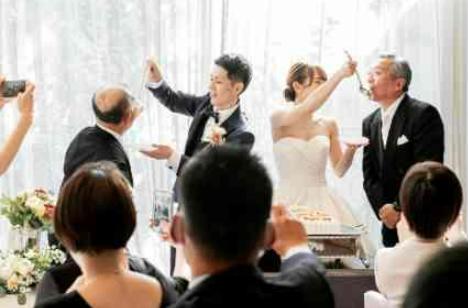 笑顔咲いた…お二人らしさ溢れた結婚式の披露宴画像