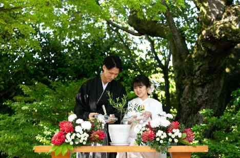 大好きなお花に囲まれて(2022.5.14挙式)の挙式画像