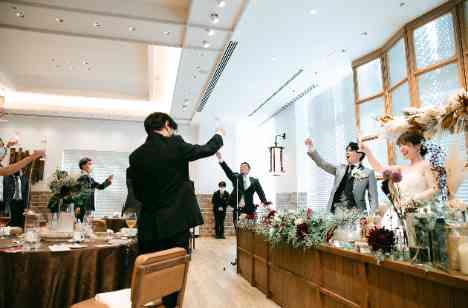 笑顔と涙があふれるアットホームWedding♡の披露宴画像