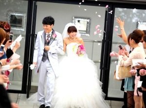 一つ一つの想いを、一人一人に伝える、温かい結婚式の挙式実例画像