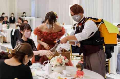 大好きなゲストと過ごすアットホームweddingの披露宴画像