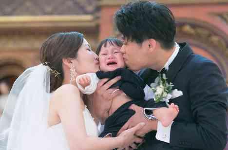 ..ゲストとふれあいWedding..の挙式画像