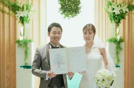 笑顔溢れるFamily婚（2022.7,22挙式）の挙式画像