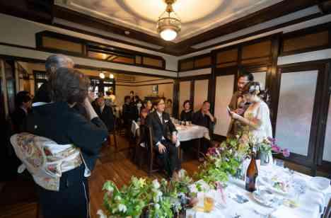 コロナをへて延期をして迎えた結婚式♪の披露宴画像