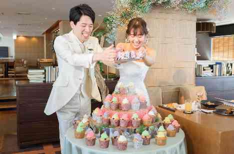 『poping shower ふたりからの贈り物』の披露宴画像