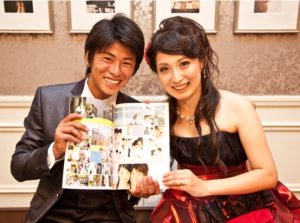 ゲストとともに楽しむおふたりらしいウエディングの挙式実例画像
