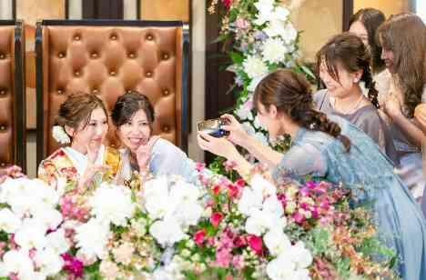 おふたりらしい賑やかで楽しいご結婚式の披露宴画像