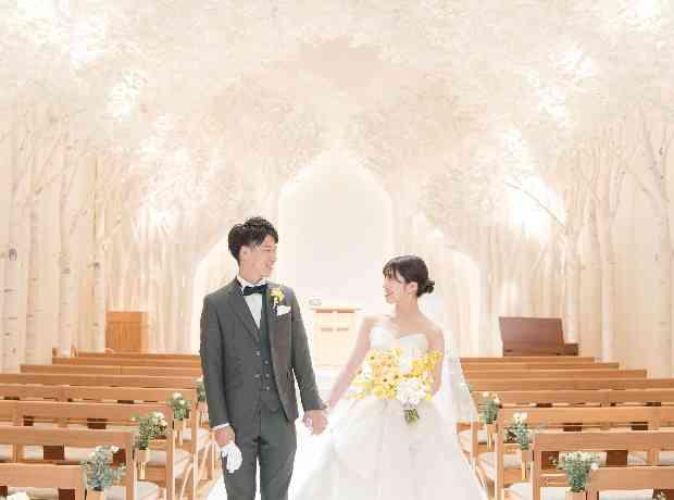 同級生のお二人のおしゃれWEDDNG｡.｡:+*の挙式実例画像