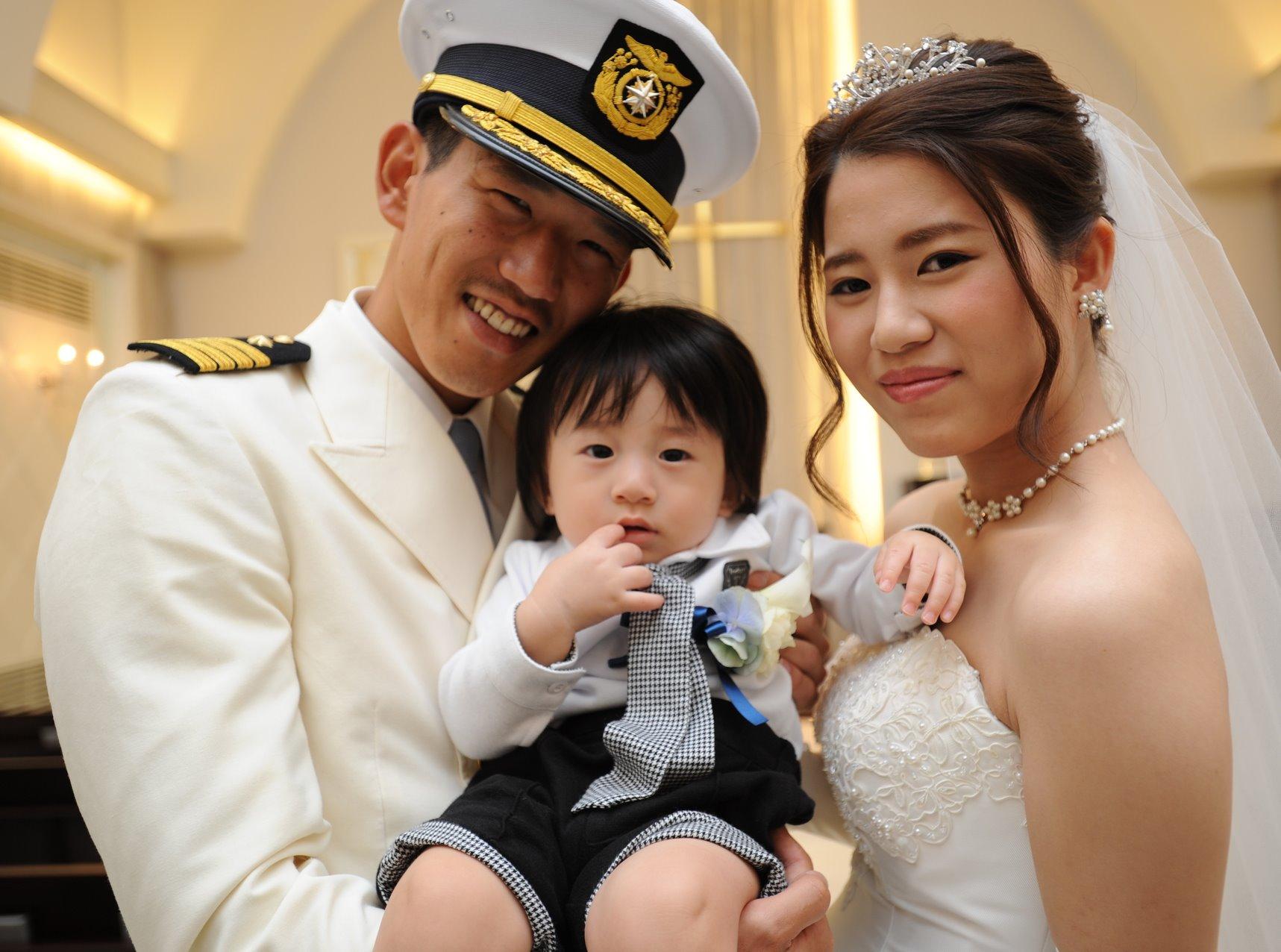 お子様と一緒に創る、想いがつまった結婚式の挙式実例画像