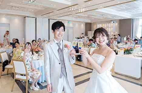みんなでワイワイアットホームな結婚式♪の披露宴画像