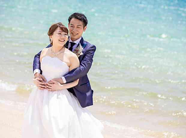 OKINAWA感溢れるWeddingの挙式実例画像
