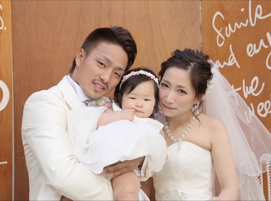 お子様とご一緒の結婚式　テーマ：菜の花の挙式実例画像