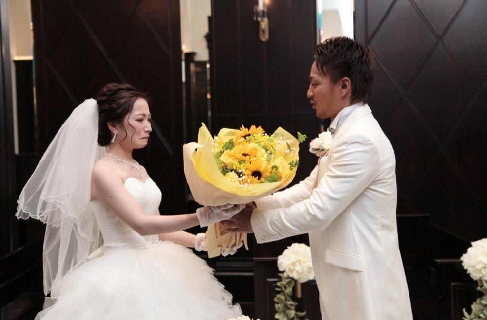 お子様とご一緒の結婚式　テーマ：菜の花の挙式画像