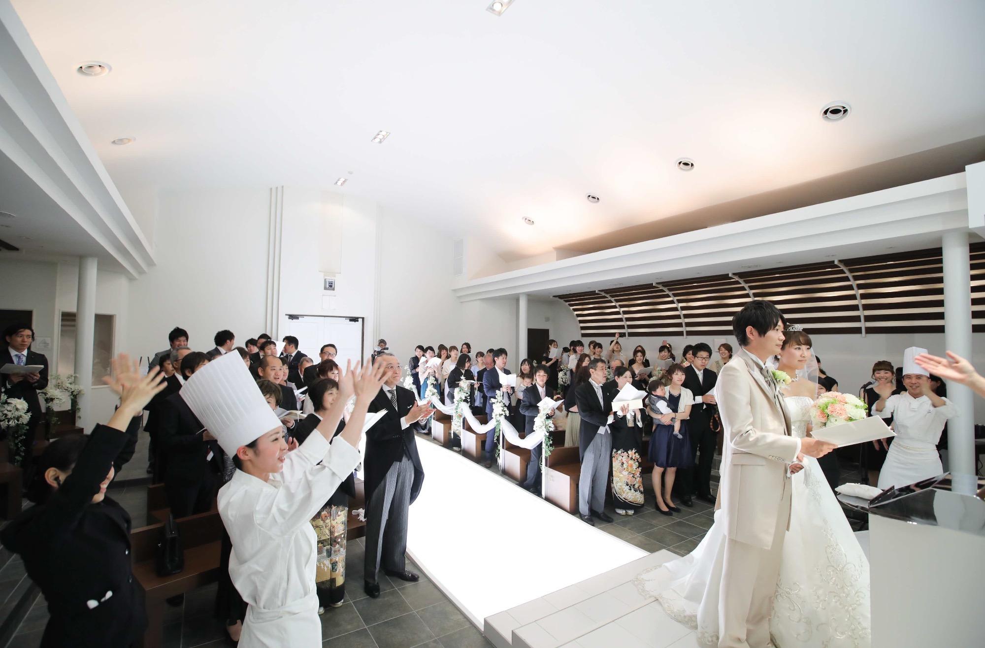 みんなに感謝を込めて〜笑いと涙にあふれた結婚式〜の挙式画像