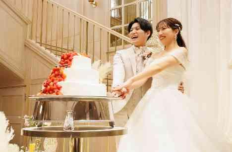出会ったきたみんなへ感謝が伝わる結婚式の披露宴画像