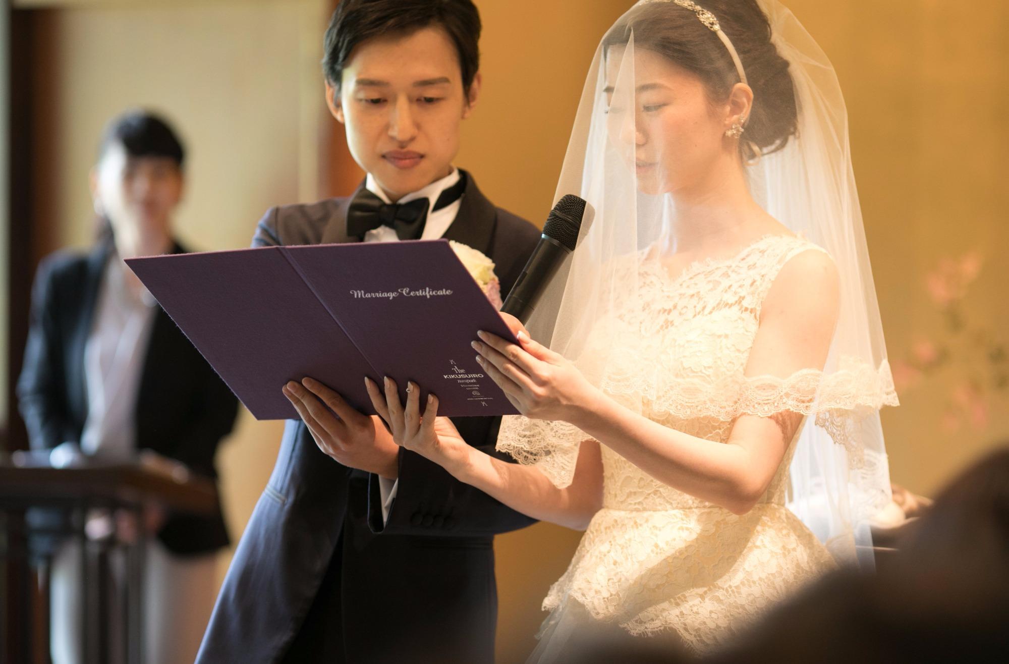ゲストに感謝の想いを伝える結婚式にの挙式画像